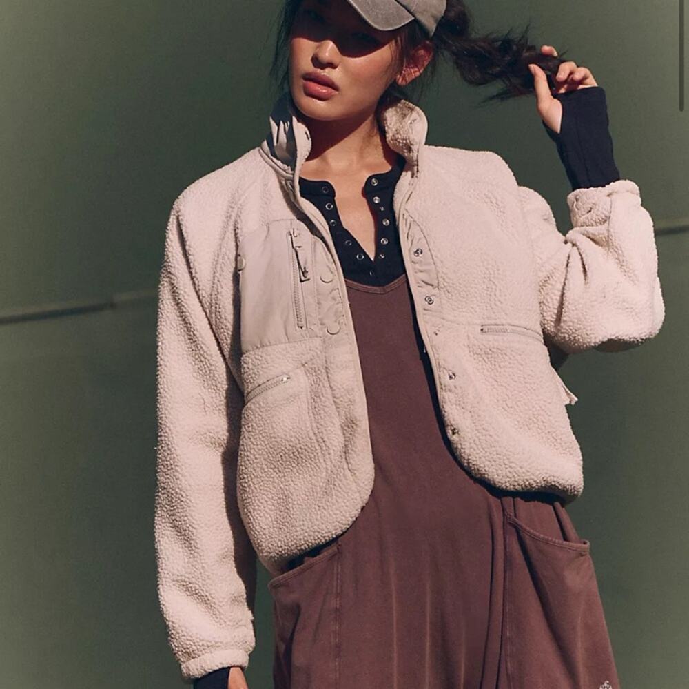 Free People Movement Hit The Slopes Fleece Jacket Muted Beige Large